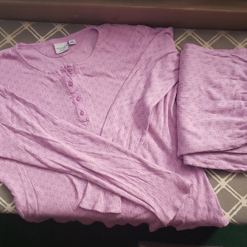 Ladies 2 piece pajamas